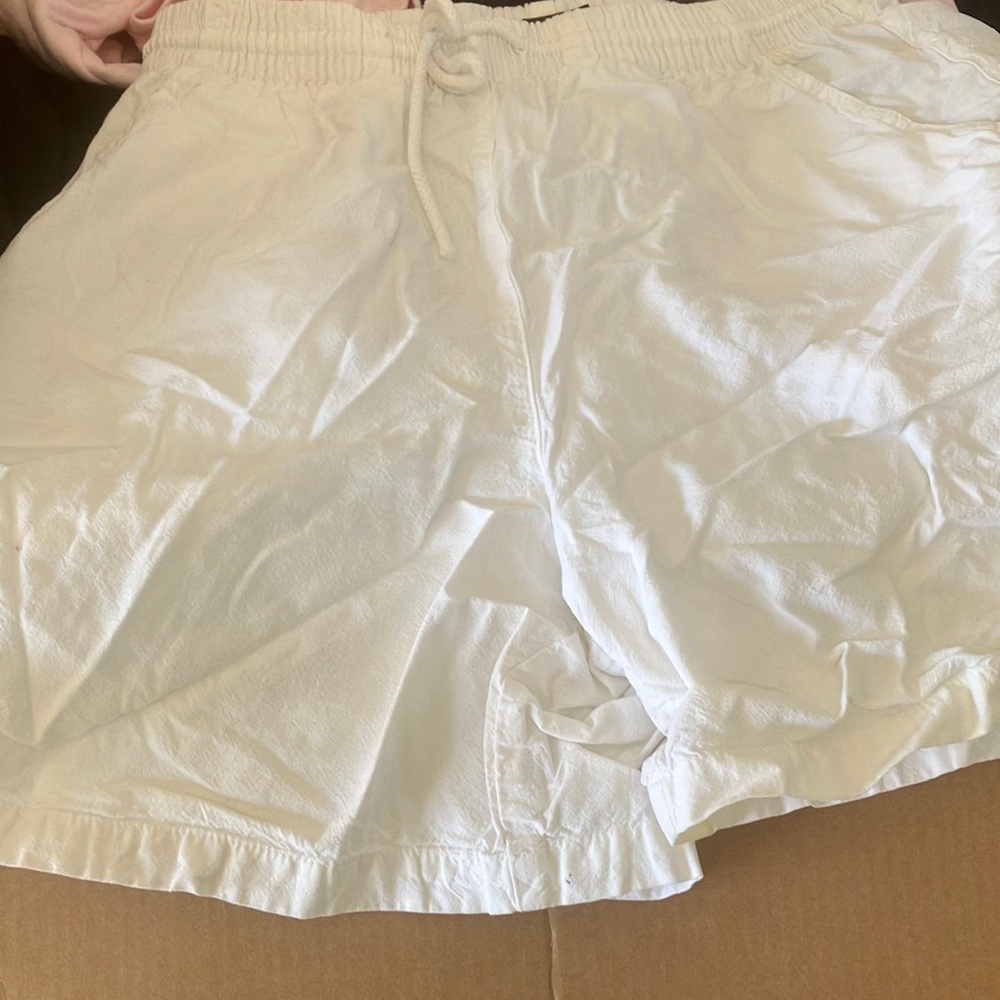 FINAL MARKDOWN Ladies Erika shorts medium